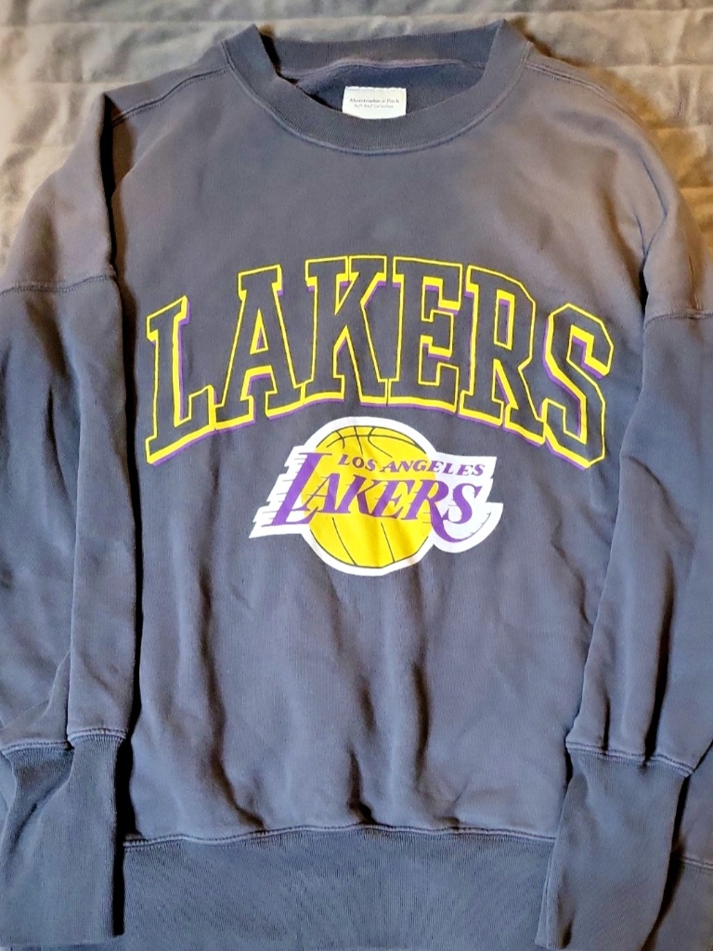 Abercrombie & Fitch LA Lakers Essentials Oversized Sweatshirt Large